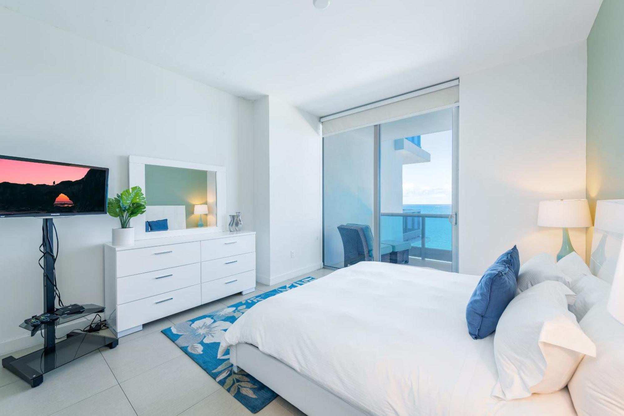 Bluebird Suites Monte Carlo Miami Beach Rum bild