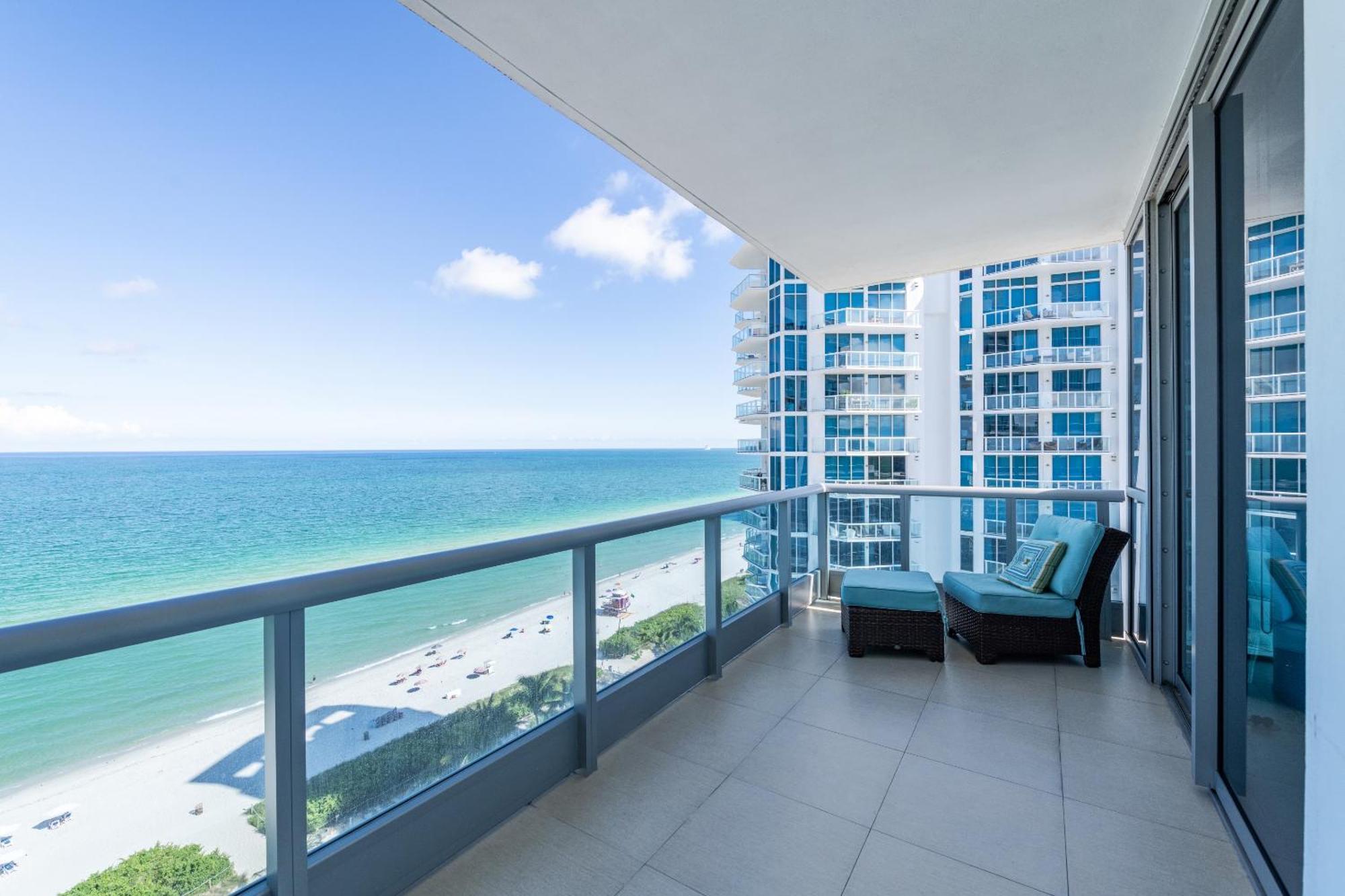 Bluebird Suites Monte Carlo Miami Beach Rum bild