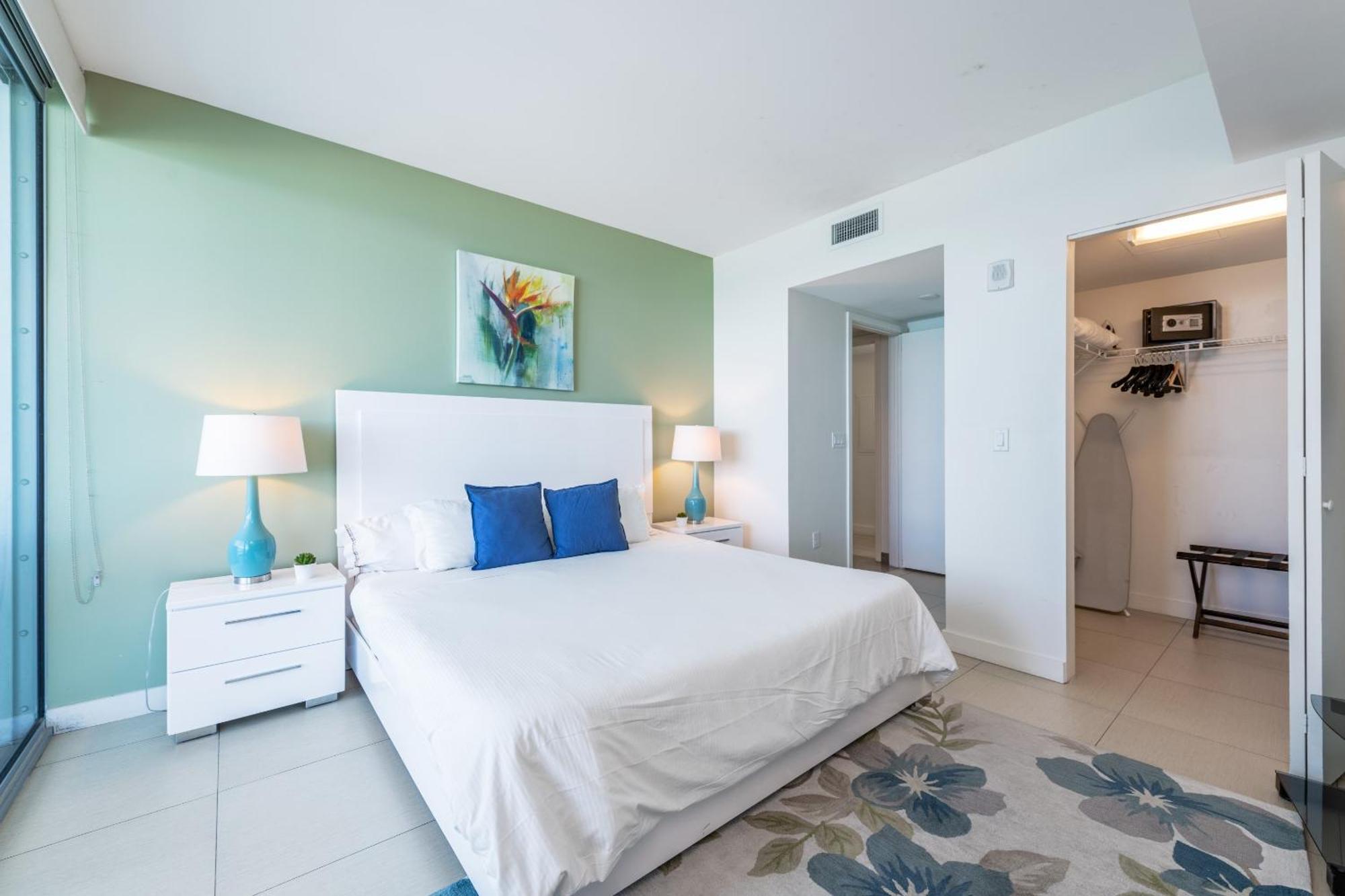 Bluebird Suites Monte Carlo Miami Beach Rum bild