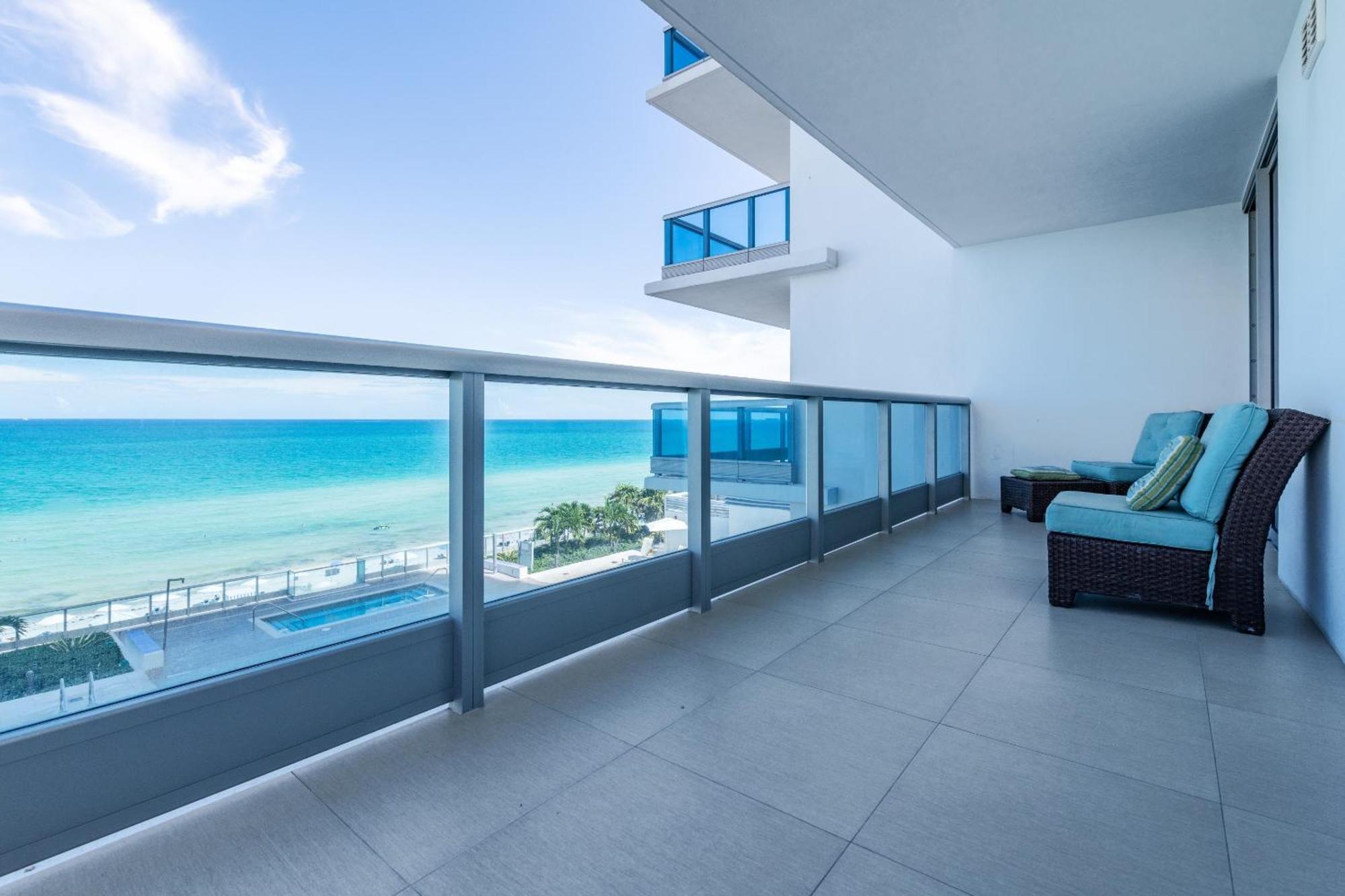 Bluebird Suites Monte Carlo Miami Beach Rum bild