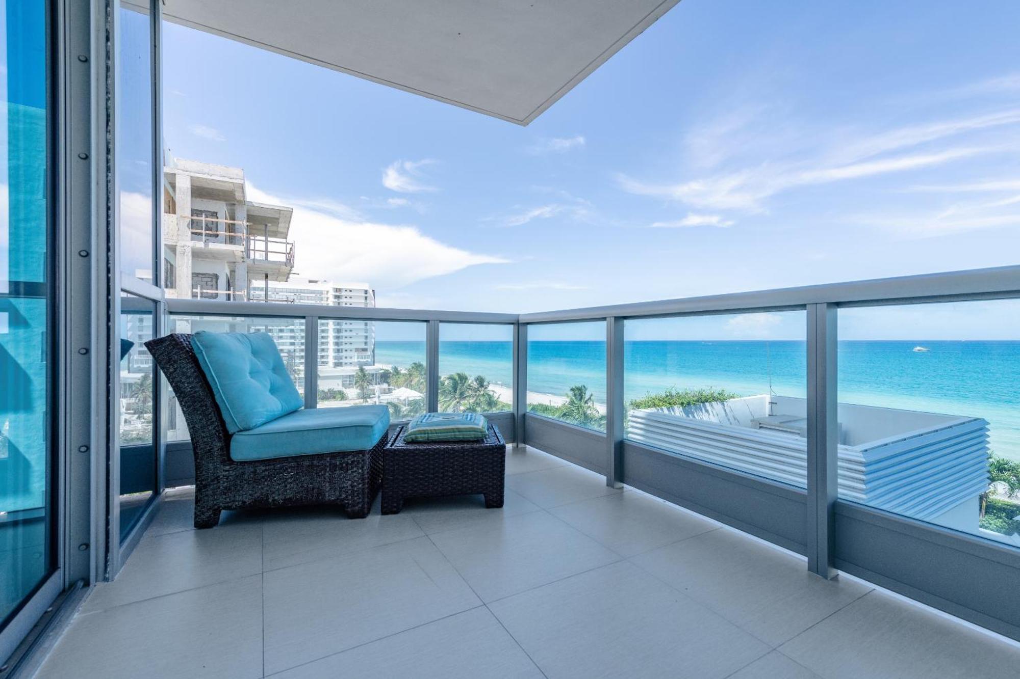 Bluebird Suites Monte Carlo Miami Beach Rum bild