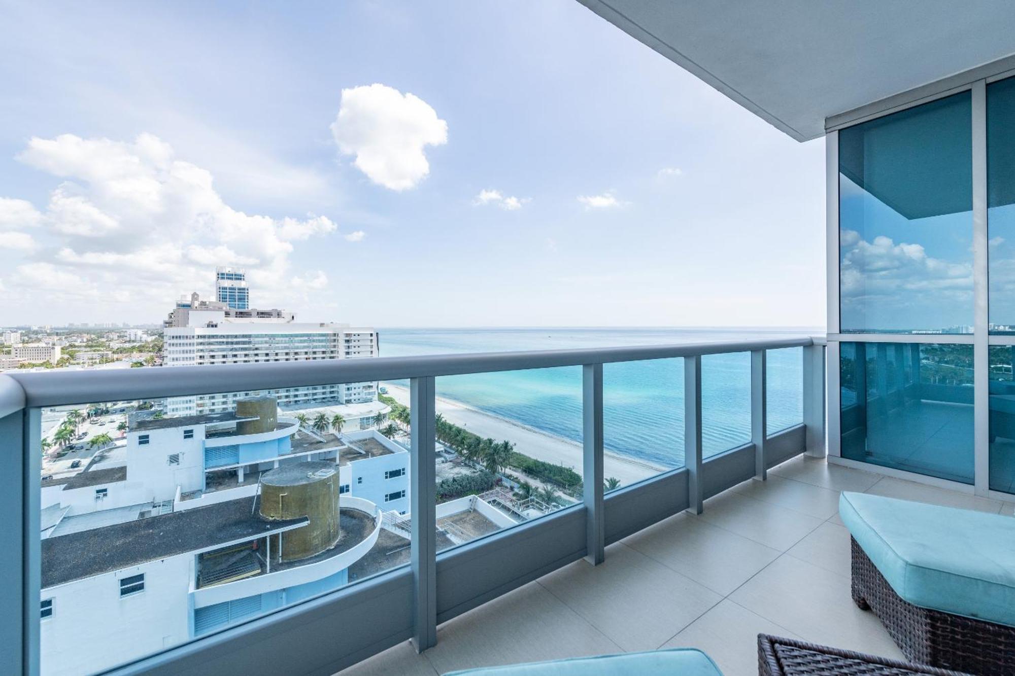 Bluebird Suites Monte Carlo Miami Beach Rum bild