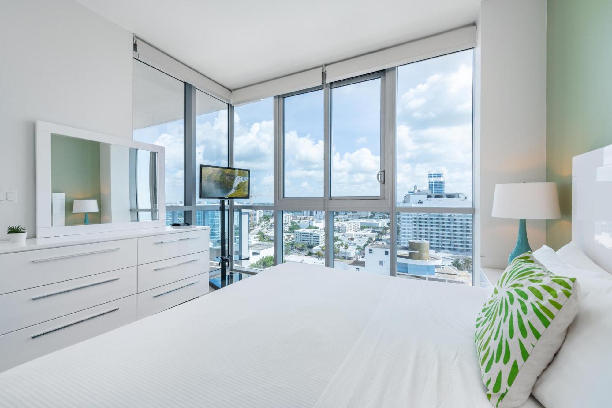 Bluebird Suites Monte Carlo Miami Beach Rum bild